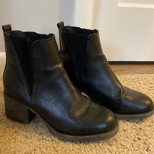 Black boots
